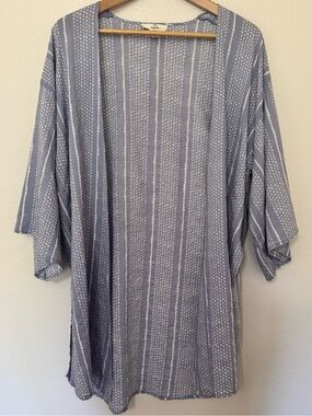 Entro Blue Gray Striped Open Front Kimono Cover Up Cardigan Size M
